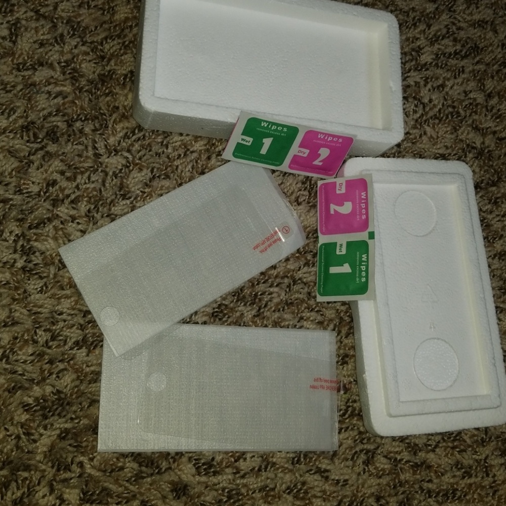 iPhone 5s screen protector